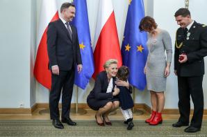 Prezydent: Pomoc drugiemu jest największym poświęceniem