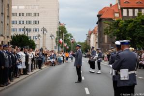 [VIDEO] Premier: Polacy czują się bezpieczni dzięki Policji. Najlepsze życzenia dla wszystkich Funkcjonariuszy Policji w Dniu Ich Święta składa redakcja Patriot24.net i Telewizja.Patriot24.net
